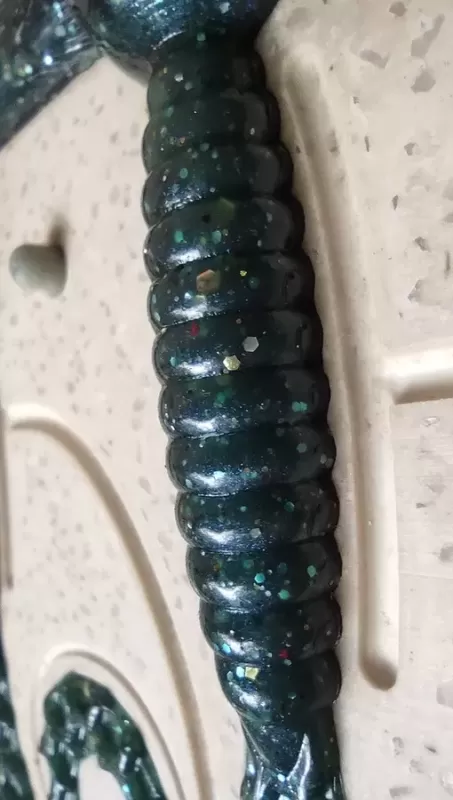 Curly Grub 60