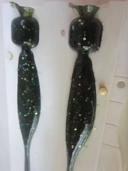 Cabela’s Aqua Glow 4 