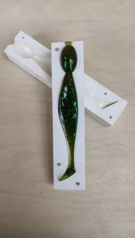 COMMANDER SHAD 120