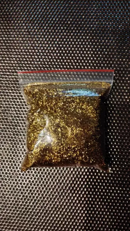 Блискітка золото 0.6 мм - 100 грам